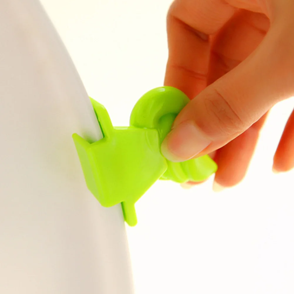 Lifting Device Smooth Holder Clean Cute Wing Durable Hygienic Manual Seat Supplies Toilet Cover Lifter Clamshell 2 Colors
Lifting Device Smooth Holder Clean Cute Wing Durable Hygienic Manual Seat Supplies Toilet Cover Lifter Clamshell 2 Colors
