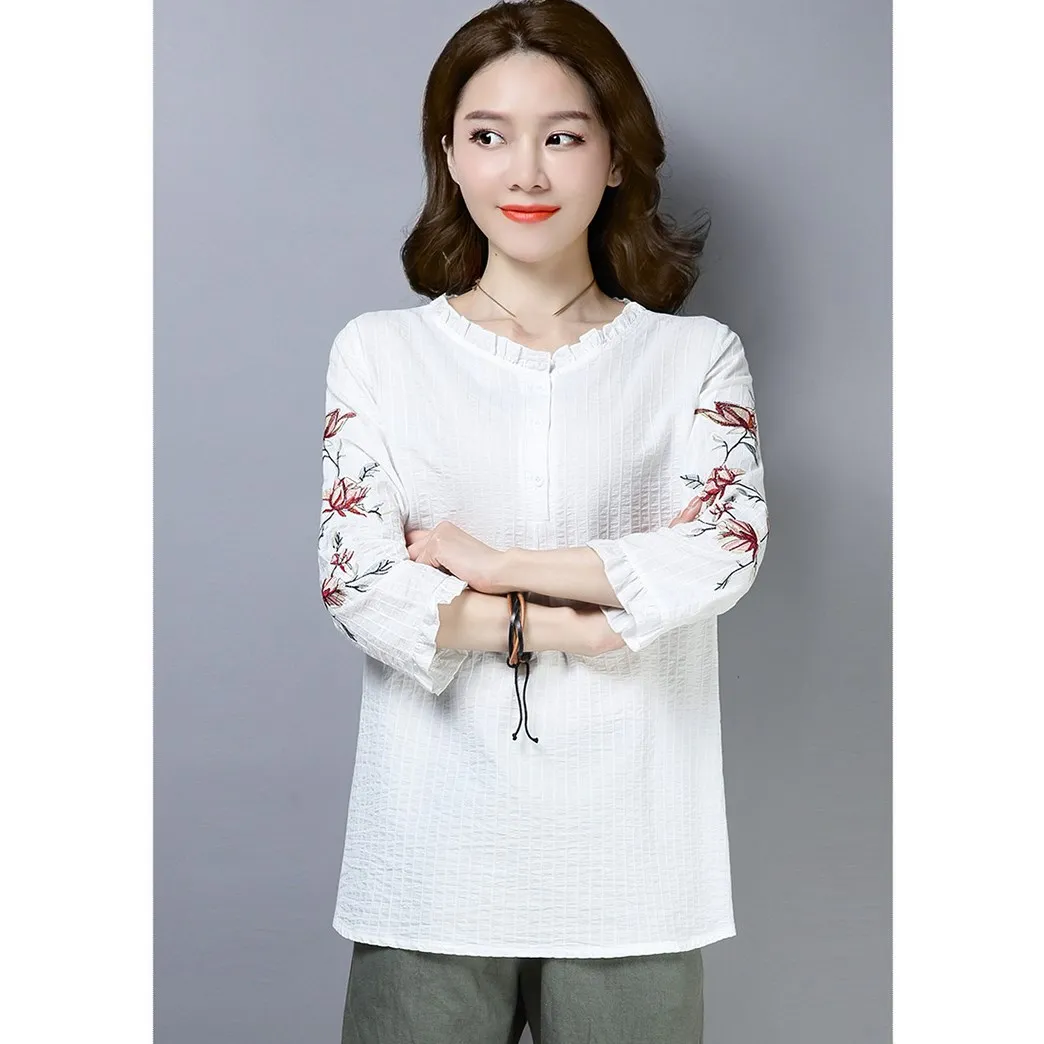 Summer Women Cotton Linen Top Ruffled Collar Flower Embroidery Blouses Female Large Size Plus Size Shirt
Summer Women Cotton Linen Top Ruffled Collar Flower Embroidery Blouses Female Large Size Plus Size Shirt