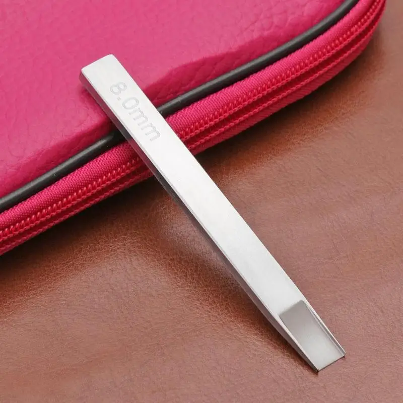 Woven Style Leathercraft Belt Woven Pattern Weaving Slot Cutter Leather Craft Punch Belt Woven Pattern Tool
Woven Style Leathercraft Belt Woven Pattern Weaving Slot Cutter Leather Craft Punch Belt Woven Pattern Tool