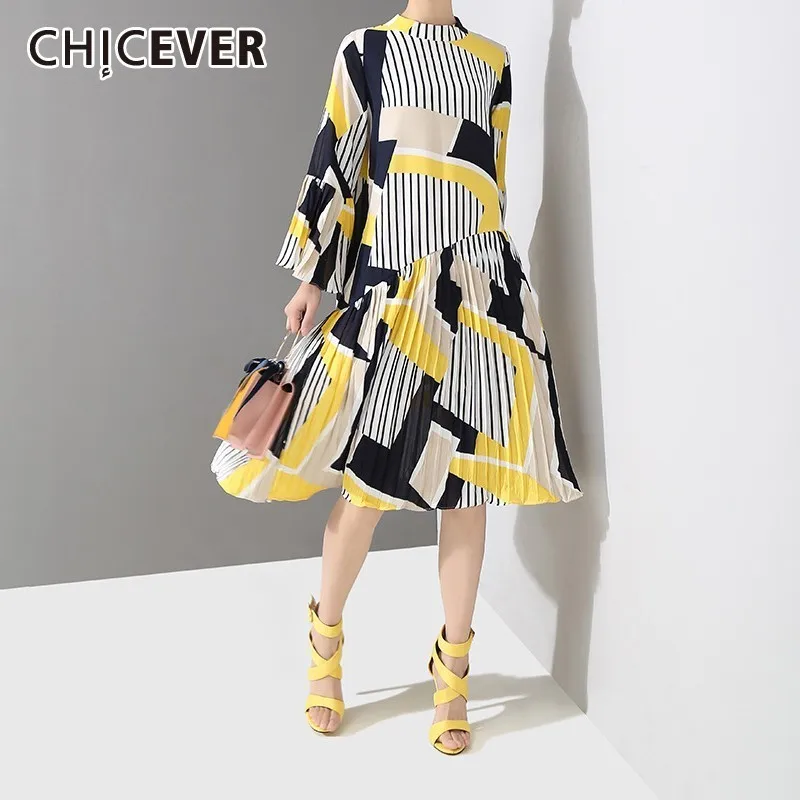 CHICEVER 2019 Spring Casual Print Pleated Women's Dress Stand Collar Flare Sleeve Loose Oversized Dresses Female Fashion New
CHICEVER 2019 Spring Casual Print Pleated Women's Dress Stand Collar Flare Sleeve Loose Oversized Dresses Female Fashion New