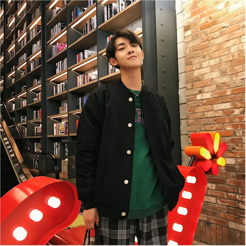 Casual Jacket M-XL Spring And Autumn Long Sleeve Solid Color Men's Cotton Personality Stand Collar Youth Fashion New Loose
Casual Jacket M-XL Spring And Autumn Long Sleeve Solid Color Men's Cotton Personality Stand Collar Youth Fashion New Loose