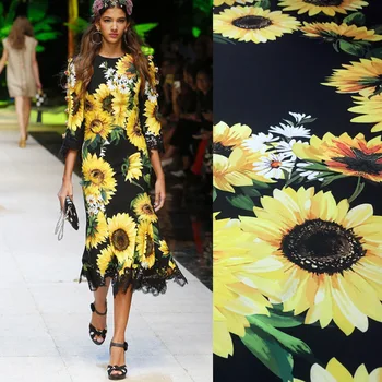 Women's digital printing fabrics field synchronous sunflower flower fashion fabrics European and American show spring and summe
Women's digital printing fabrics field synchronous sunflower flower fashion fabrics European and American show spring and summe