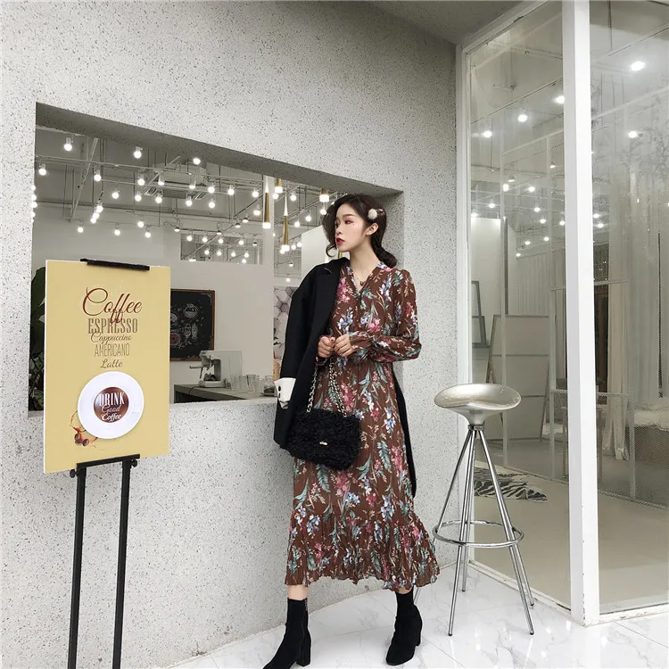 2019 New Autumn spring Casual Women Shirt Dress Fashion Ladies v neck Casual a line Mid-Calf Print Dresses robe Boho Vestidos
2019 New Autumn spring Casual Women Shirt Dress Fashion Ladies v neck Casual a line Mid-Calf Print Dresses robe Boho Vestidos