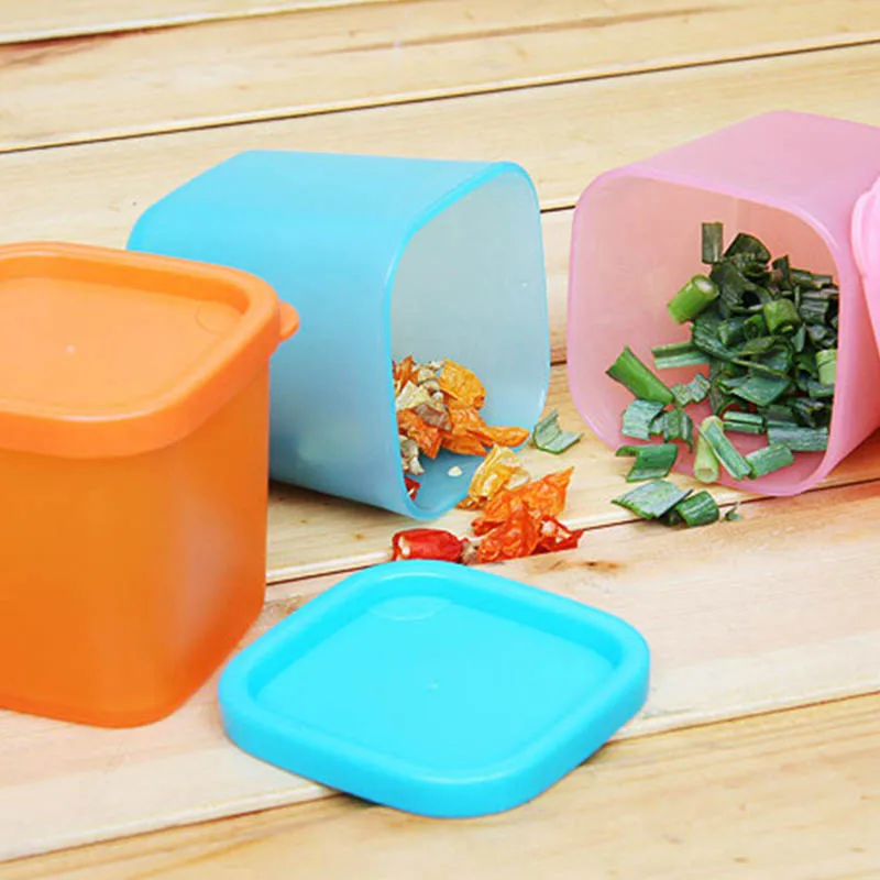 1 PC Mini 230ML Crisper Spice Sauce Seasoning Box Condiments Pepper Jar Plastic Food Storage Container Kitchen Gadhets
1 PC Mini 230ML Crisper Spice Sauce Seasoning Box Condiments Pepper Jar Plastic Food Storage Container Kitchen Gadhets
