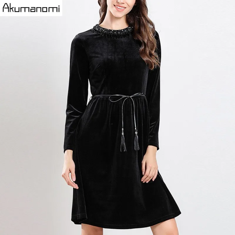 2019 Spring Velour Dress Velvet Women's Clothing Sequins Beading Diamonds O-neck Full Sleeve Sashes Brilliant Dress Plus Size
2019 Spring Velour Dress Velvet Women's Clothing Sequins Beading Diamonds O-neck Full Sleeve Sashes Brilliant Dress Plus Size