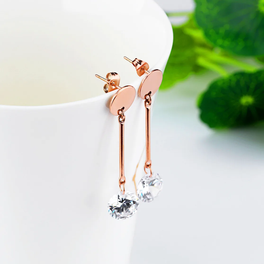 Geometry Rose Gold Crystal Earings Korean Long Earrings 2019 For Women Tassel Earring Wedding Favors And Gifts Decoration
Geometry Rose Gold Crystal Earings Korean Long Earrings 2019 For Women Tassel Earring Wedding Favors And Gifts Decoration