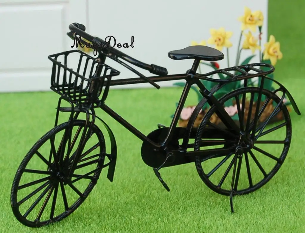 Dolls House Miniature Black Wire Metal Bicycle Bike w/ Rotating Wheels for 1/12 Dollhouse Garden Yard Decor Children Toy
Dolls House Miniature Black Wire Metal Bicycle Bike w/ Rotating Wheels for 1/12 Dollhouse Garden Yard Decor Children Toy
