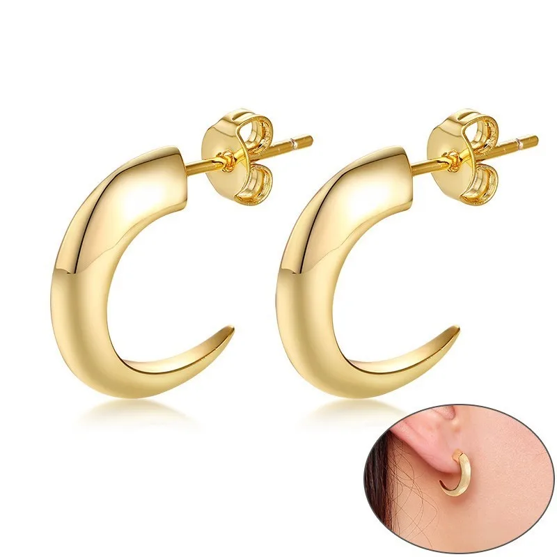 Classic Moon Shaped Earrings for Women Gold Tone Dangle Earrings Gifts for Lady Female Girl
Classic Moon Shaped Earrings for Women Gold Tone Dangle Earrings Gifts for Lady Female Girl