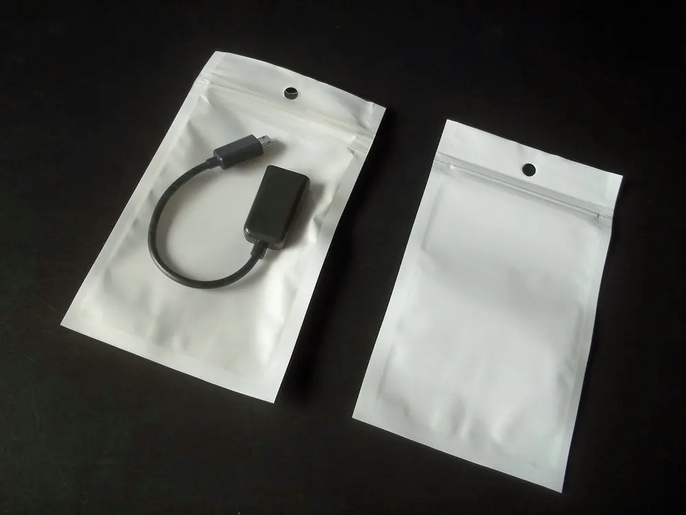 1000pcs/lot 8*14cm White/Clear Self Seal Resealable Zipper Plastic Retail Packaging Bag,Ziplock Zip Lock hang hole Package Bag
1000pcs/lot 8*14cm White/Clear Self Seal Resealable Zipper Plastic Retail Packaging Bag,Ziplock Zip Lock hang hole Package Bag