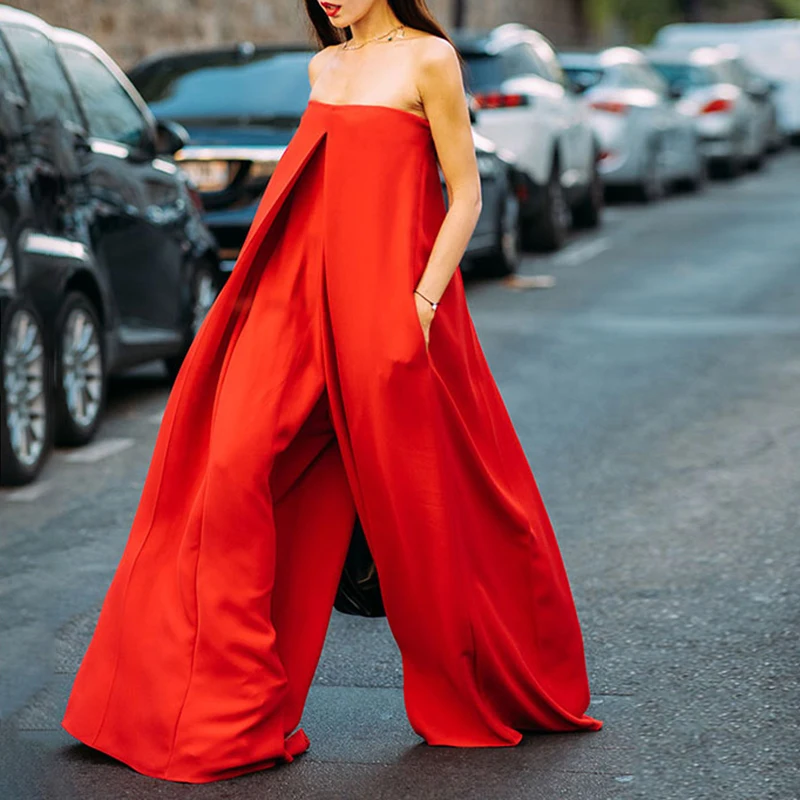 SHENGPALAE Strapless Red Wide Leg Women's Romper Oversized Asymmetrical Jumpsuits For Women 2019 Spring Fashion Streetwear FI455
SHENGPALAE Strapless Red Wide Leg Women's Romper Oversized Asymmetrical Jumpsuits For Women 2019 Spring Fashion Streetwear FI455
