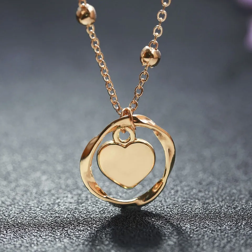Women Gold Heart in Round Pendant Necklace Trendy Jewelry Female Gold Black Red Color Handmade Charm Necklace Wedding Jewelry
Women Gold Heart in Round Pendant Necklace Trendy Jewelry Female Gold Black Red Color Handmade Charm Necklace Wedding Jewelry