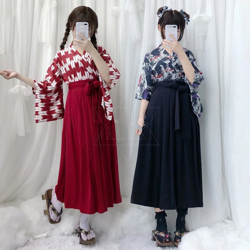 Koi Print Girls Japanese Kimono Yukata Clothing Set Kawaii Student Uniform Cosplay Costumes Women Oriental Dress Haori
Koi Print Girls Japanese Kimono Yukata Clothing Set Kawaii Student Uniform Cosplay Costumes Women Oriental Dress Haori