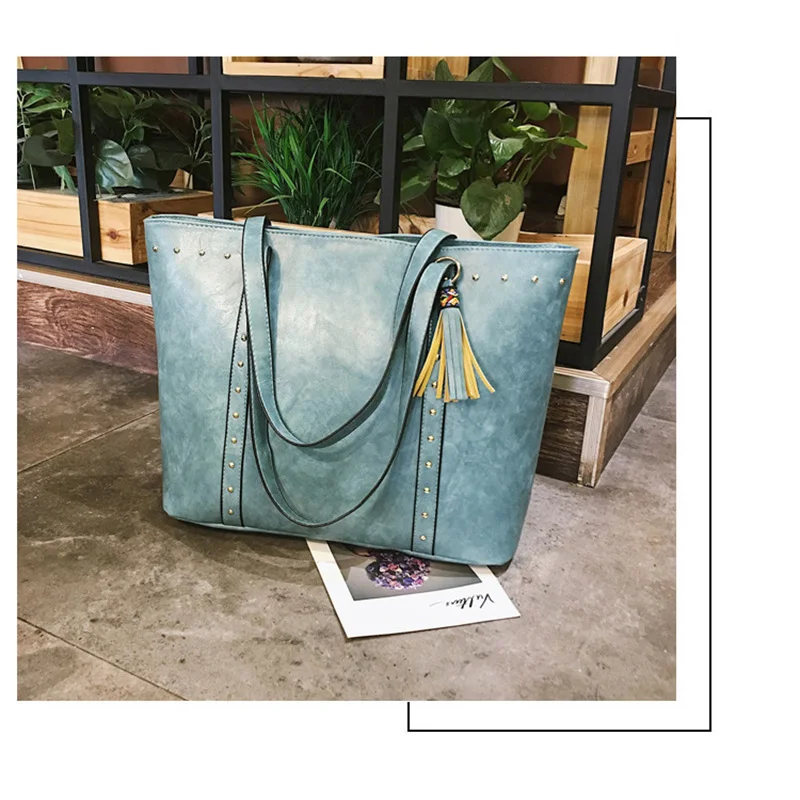 Women Handbags Brand Design Leather Shoulder Bags Female Rivet Tassel Tote Messenger Bag Quality Daily Shopping Beach Bag Clutch
Women Handbags Brand Design Leather Shoulder Bags Female Rivet Tassel Tote Messenger Bag Quality Daily Shopping Beach Bag Clutch