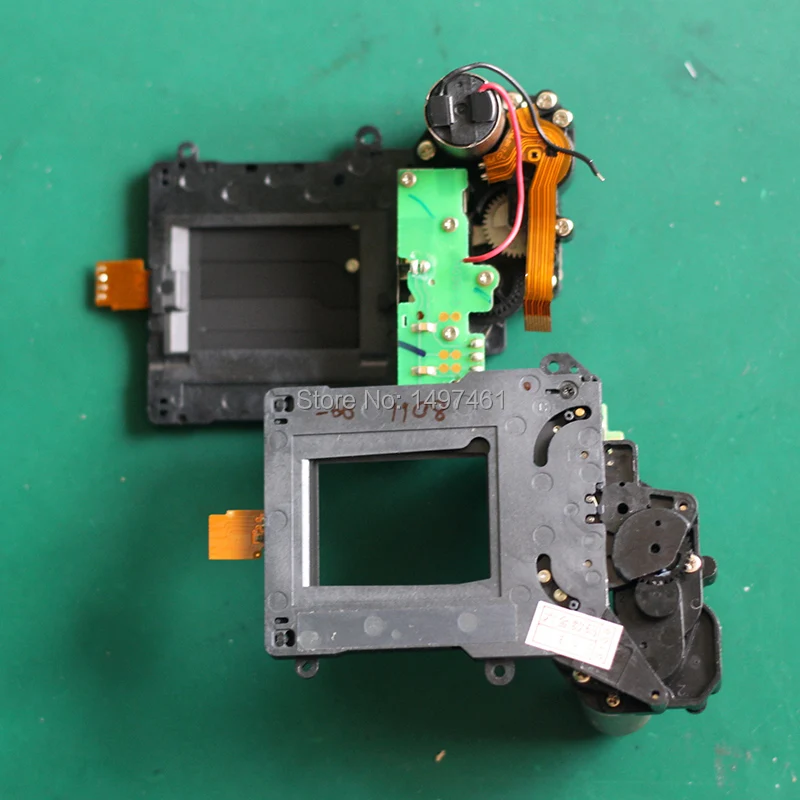 95%New Shutter group with Blade Curtain assembly repair parts For Nikon D7100 SLR (Separate from the Mirror Box)
95%New Shutter group with Blade Curtain assembly repair parts For Nikon D7100 SLR (Separate from the Mirror Box)
