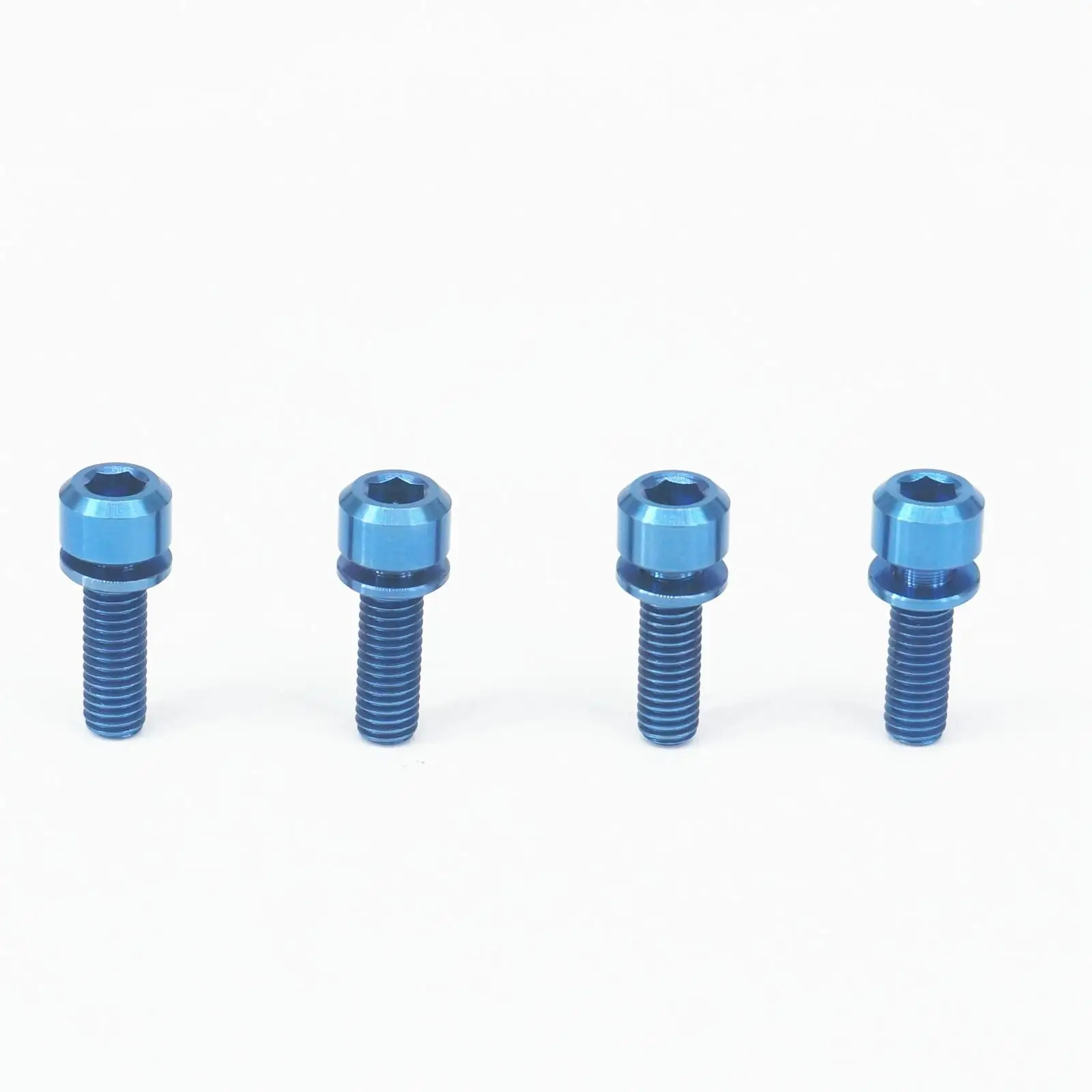 LOT 4 M5 x 16mm Blue TC4 GR5 Titanium Alloy Allen Hex Screw Column Cap Head Bolts For Bicycle
LOT 4 M5 x 16mm Blue TC4 GR5 Titanium Alloy Allen Hex Screw Column Cap Head Bolts For Bicycle
