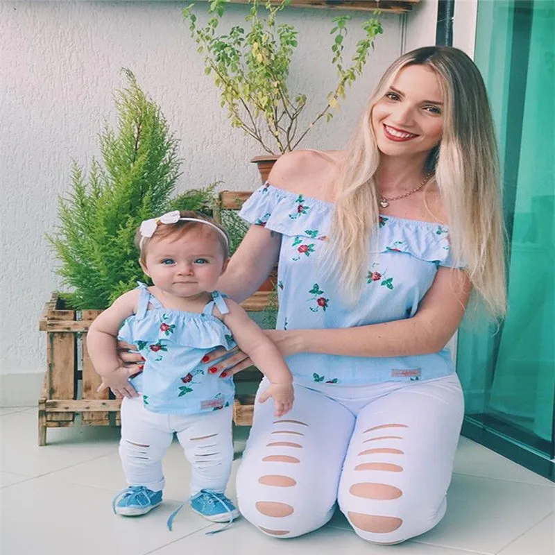 Family Matching 2Pcs Outfit Clothes Mother Daughter Women Girls Ruffles Floral Striped Strap Tank Tops Hole Destroyed Long Pants
Family Matching 2Pcs Outfit Clothes Mother Daughter Women Girls Ruffles Floral Striped Strap Tank Tops Hole Destroyed Long Pants