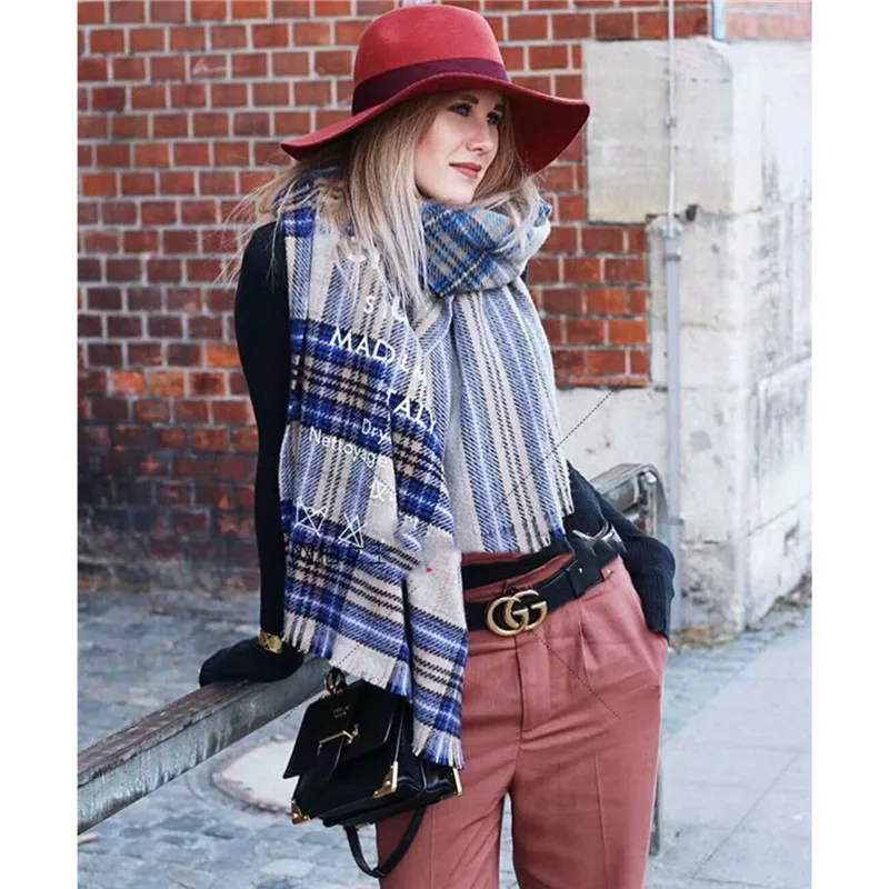 New Scarf AC Color Plaid Printed Cashmere Warm Shawl Couple Scarf In Autumn and Winter In Europe and America
New Scarf AC Color Plaid Printed Cashmere Warm Shawl Couple Scarf In Autumn and Winter In Europe and America