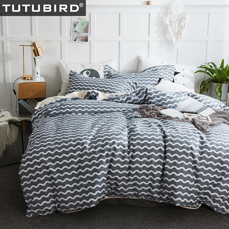 Ripple print 100% cotton bed linen sets Stripe plaid bedding sheet brief modern style bedspreader duvet cover bedclothes
Ripple print 100% cotton bed linen sets Stripe plaid bedding sheet brief modern style bedspreader duvet cover bedclothes