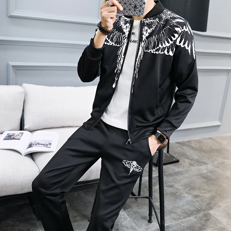 New Casual Men Sets Fashion Print Tracksuit Men Survetement Homme 2019 Mens Sweat Suits Set Zipper Large Size 5XL Vetement Homme
New Casual Men Sets Fashion Print Tracksuit Men Survetement Homme 2019 Mens Sweat Suits Set Zipper Large Size 5XL Vetement Homme