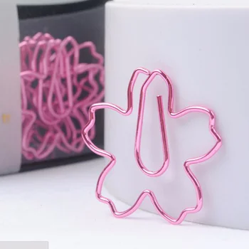 12pcs/lot TOP QUALITY Plated Pink Paper Clips Sakura Paper Needle Bookmark Metal Memo Clip Stationery Cherry Blossoms Box Clip
12pcs/lot TOP QUALITY Plated Pink Paper Clips Sakura Paper Needle Bookmark Metal Memo Clip Stationery Cherry Blossoms Box Clip