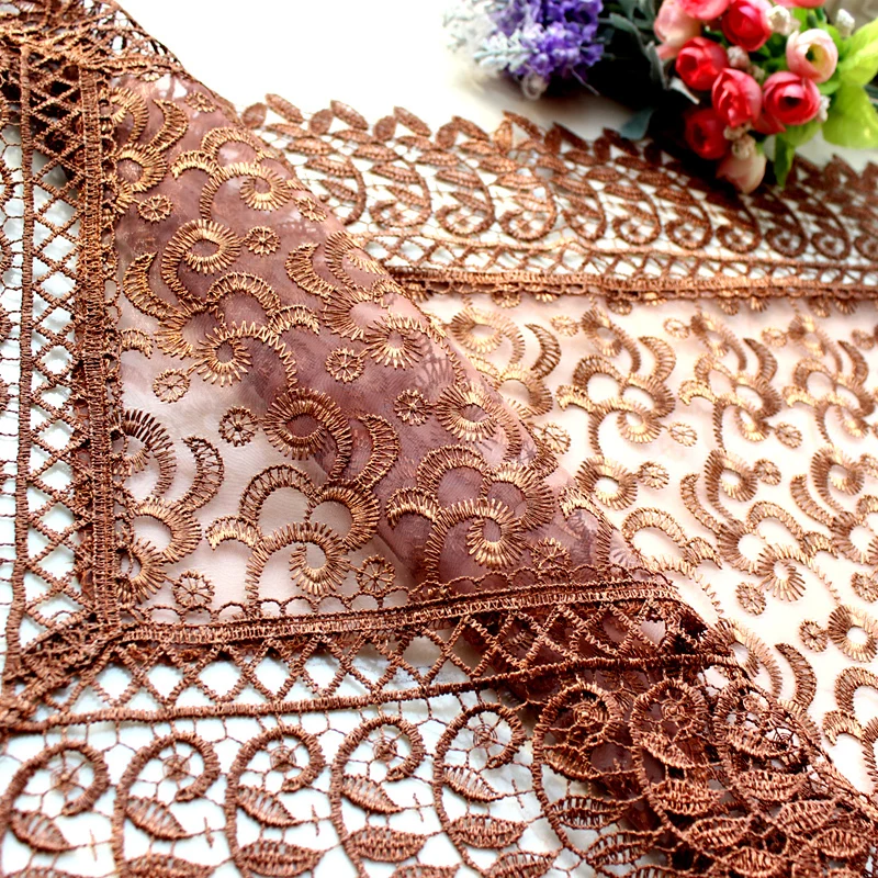 European Luxury Transparent Lace Tablecloth Gauze Tea Table Cloth Mantel Ganchillo Christmas Party Wedding Decoration Tapete
European Luxury Transparent Lace Tablecloth Gauze Tea Table Cloth Mantel Ganchillo Christmas Party Wedding Decoration Tapete