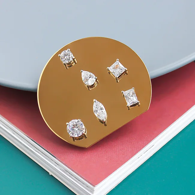 Free shipping Fashion Contracted copper a rounded rectangle zircon earrings brooch many wearing method
Free shipping Fashion Contracted copper a rounded rectangle zircon earrings brooch many wearing method
