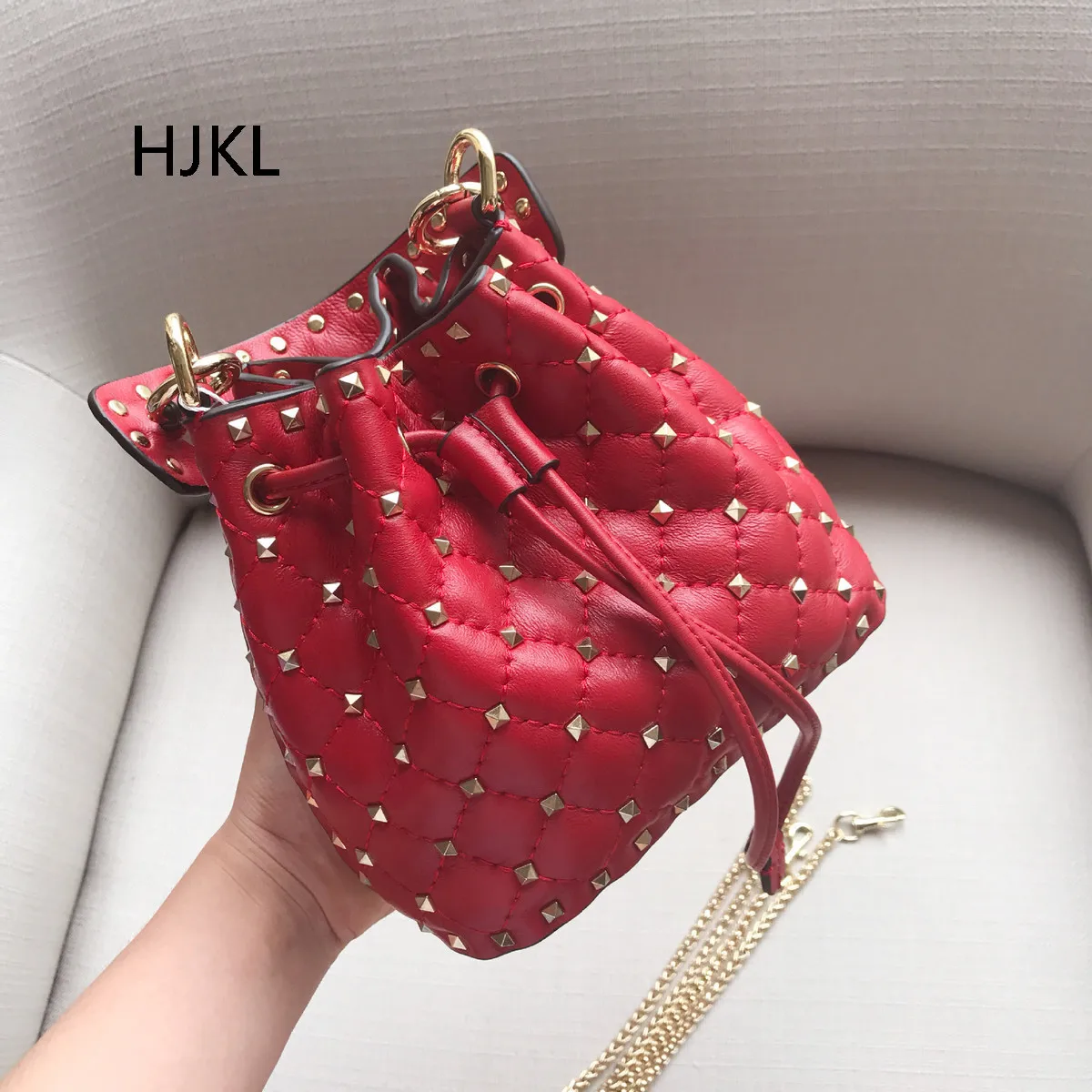 2018 NEW ALL-MATCH FASHION LEATHER HAND CLUTCH BAG LARGE SPAN SINGLE Diamond Chain Bag Sheepskin Hand-held Diagonal Shoulder Bag
2018 NEW ALL-MATCH FASHION LEATHER HAND CLUTCH BAG LARGE SPAN SINGLE Diamond Chain Bag Sheepskin Hand-held Diagonal Shoulder Bag