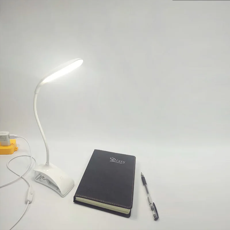 3.2W USB LED Eye-Protection Folding Clip Table Lamp Dimmable Bendable Reading Study Desk Lamp With Clip Stand 5V
3.2W USB LED Eye-Protection Folding Clip Table Lamp Dimmable Bendable Reading Study Desk Lamp With Clip Stand 5V