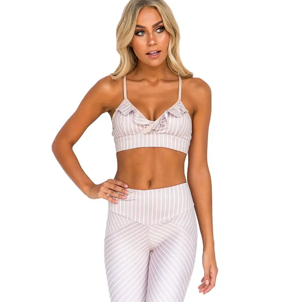 New Fashionable Women's Striped Lace Yoga Fitness Suit Ruffled Top Soft And Elastic Set For Running Fitness Yoga Size S-L 
New Fashionable Women's Striped Lace Yoga Fitness Suit Ruffled Top Soft And Elastic Set For Running Fitness Yoga Size S-L