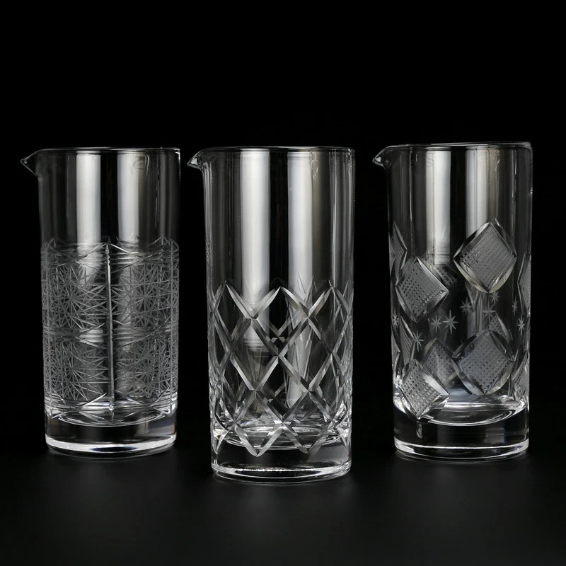 Japanese Style New Carved Designs Crystal Mixing Glass Bar Bartender Mixture Cup 700ml Cocktail Shaker Whisks Wine Accessories
Japanese Style New Carved Designs Crystal Mixing Glass Bar Bartender Mixture Cup 700ml Cocktail Shaker Whisks Wine Accessories