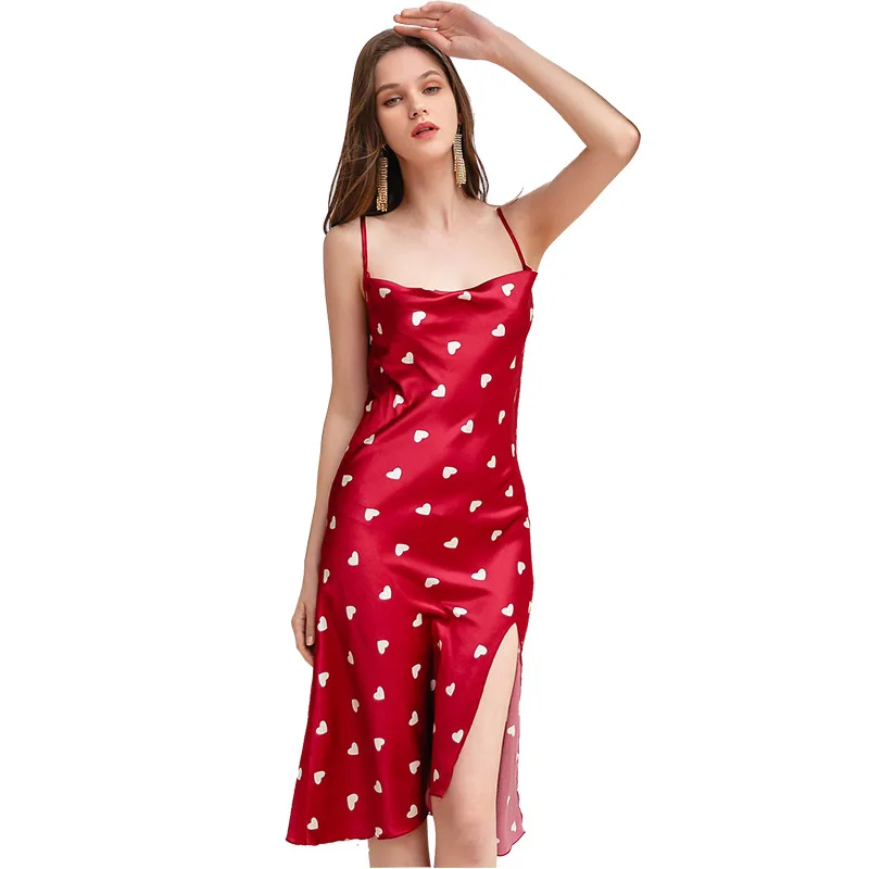 2019 Spring and Summer Silk Split Nightdress Digital Print Sling Long Style Heart-shaped Homemade Costumes Nightdress
2019 Spring and Summer Silk Split Nightdress Digital Print Sling Long Style Heart-shaped Homemade Costumes Nightdress