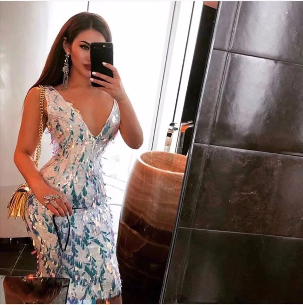 High Quality White V-neck Elegant Fashion Bright Dress Evening Party Bodycon Dress
High Quality White V-neck Elegant Fashion Bright Dress Evening Party Bodycon Dress