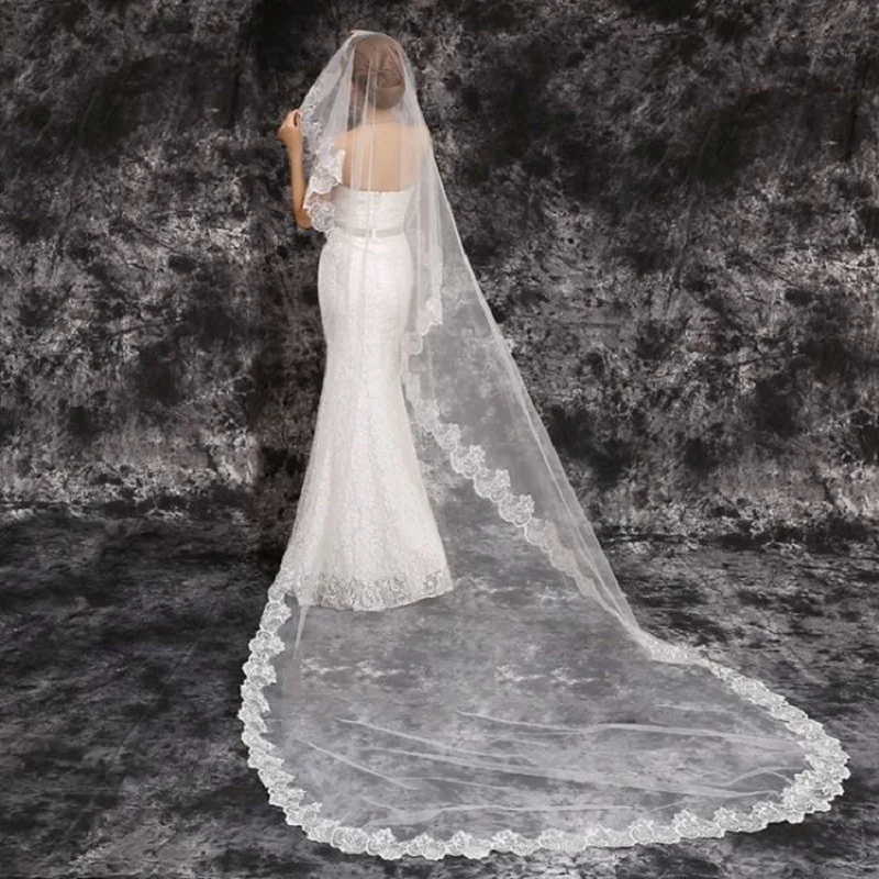 5 Meters Cathedral Wedding Veil High Quality One Layer Lace Edge Long Bridal Veil Veu De Noiva Longo Bridal Accessories 2019
5 Meters Cathedral Wedding Veil High Quality One Layer Lace Edge Long Bridal Veil Veu De Noiva Longo Bridal Accessories 2019