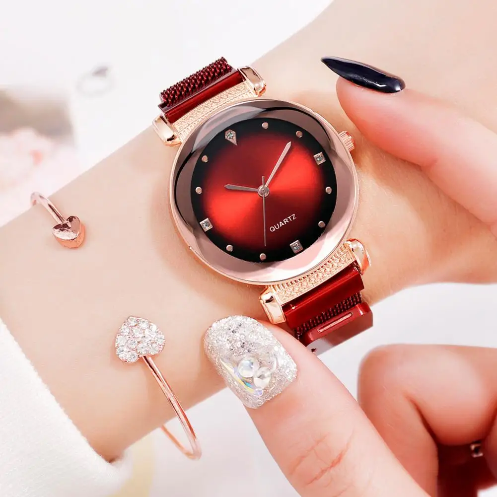 Women Watches Luxury New Fashion Personality Magnet Hand Collection Rose Gold Red Belt Watch Small Dial Magnet Watches No Brand
Women Watches Luxury New Fashion Personality Magnet Hand Collection Rose Gold Red Belt Watch Small Dial Magnet Watches No Brand