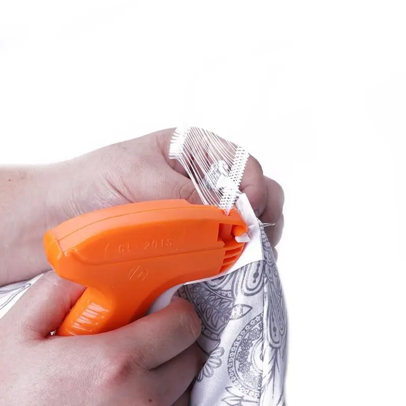 Professional Clothes Garment Price Label Tagging Tag Gun 1000 Barbs + 5 Needles Labeller Machine DIY Accessories
Professional Clothes Garment Price Label Tagging Tag Gun 1000 Barbs + 5 Needles Labeller Machine DIY Accessories