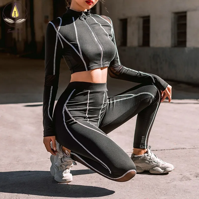 2019 Sexy Mesh Sports Suit Patchwork Clothes Zipper Long Sleeve Yoga Top Push Up Pants Yoga Leggings Tummy Control Yoga Set Hot
2019 Sexy Mesh Sports Suit Patchwork Clothes Zipper Long Sleeve Yoga Top Push Up Pants Yoga Leggings Tummy Control Yoga Set Hot