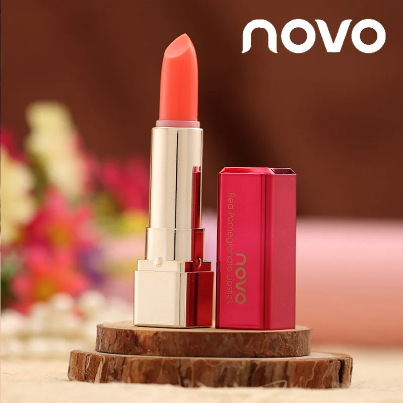 Carotene color lipstick lipstick moisturizing moisturizing temperature changing and non staining
Carotene color lipstick lipstick moisturizing moisturizing temperature changing and non staining