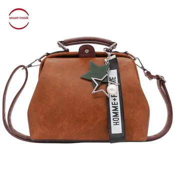 3 Ways Usage Female Doctor Crossbody Handbag Women Handbag Leather Shoulder Bag Star Pendant Tassel Rivets Casual Famous Brand
3 Ways Usage Female Doctor Crossbody Handbag Women Handbag Leather Shoulder Bag Star Pendant Tassel Rivets Casual Famous Brand