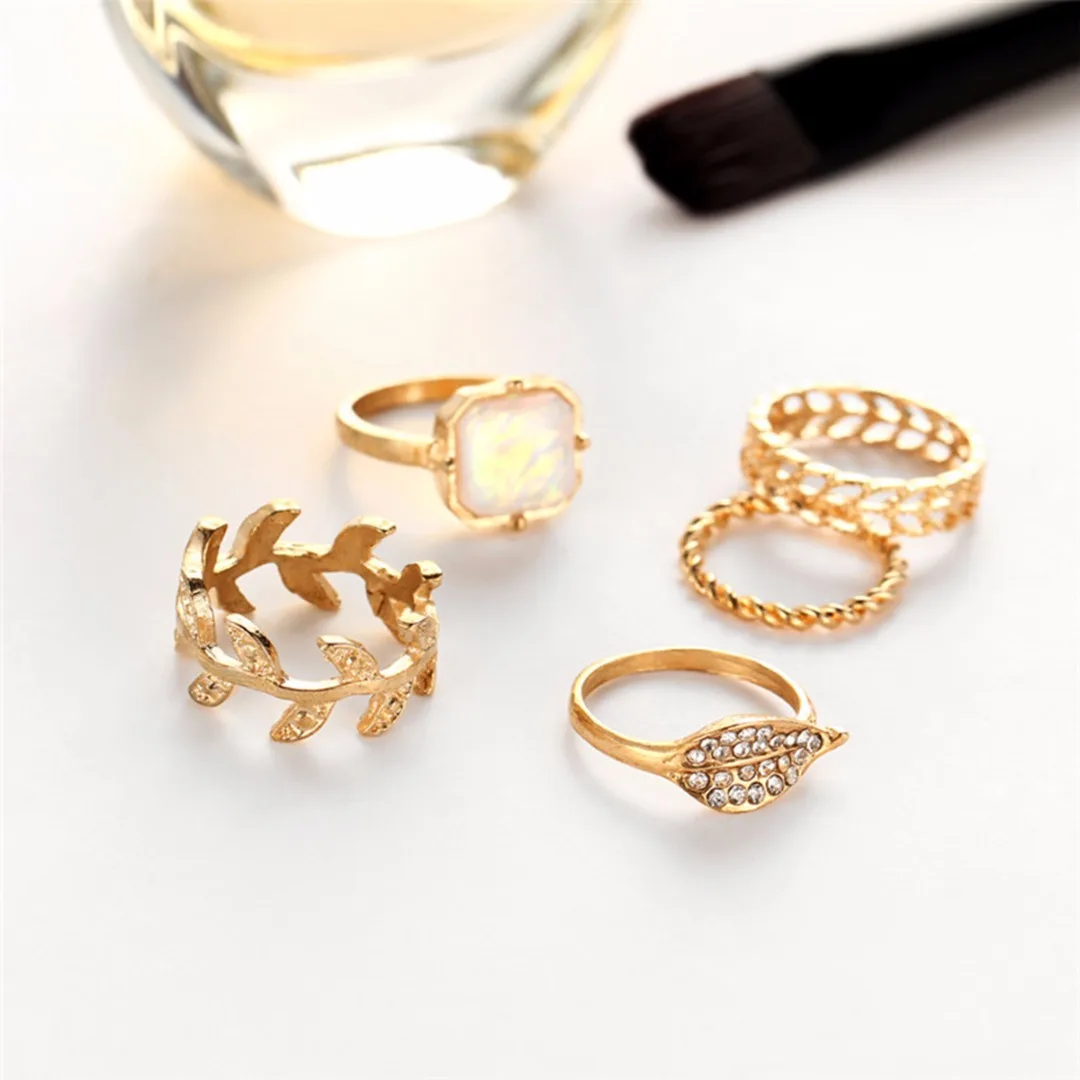 5PCS/Set Charming Trendy Chic Rings Gold Color Hollow Leaves Shining Crystal Knuckle Ring Sets Women's Jewelry Accessories Gifts
5PCS/Set Charming Trendy Chic Rings Gold Color Hollow Leaves Shining Crystal Knuckle Ring Sets Women's Jewelry Accessories Gifts