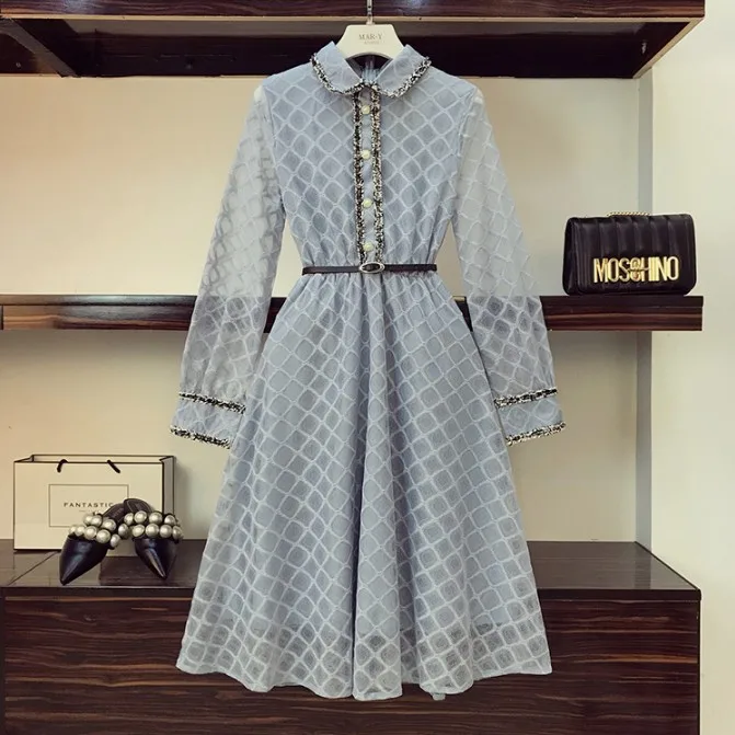 2019 New Fashion Spring Women's Long Sleeve Lapel Lace Dress Ladies Sweet Single-breasted Long Gauze Dresses
2019 New Fashion Spring Women's Long Sleeve Lapel Lace Dress Ladies Sweet Single-breasted Long Gauze Dresses