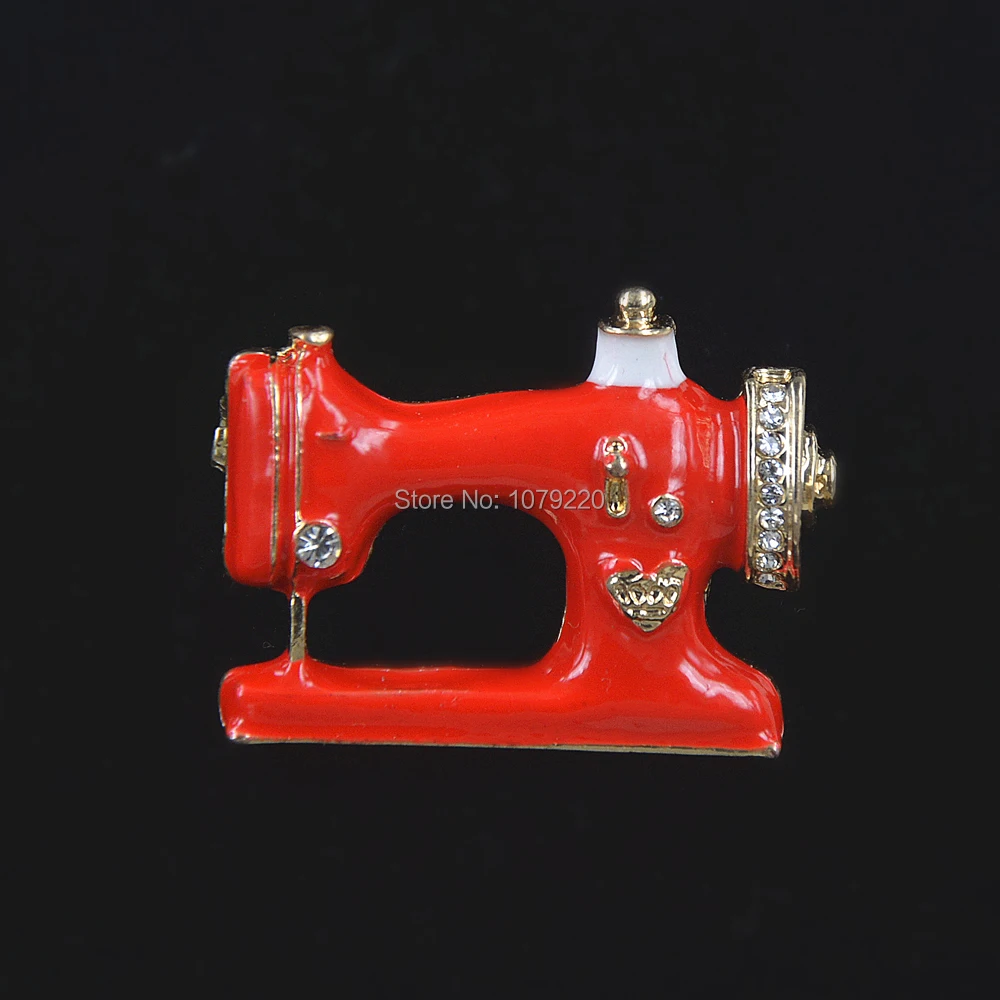 Thimble Needle Thread Seamstress Rhinestone Alloy Charming Sewing Machine Brooch Women Brooches Pin Pin Badge Jewelry Gift
Thimble Needle Thread Seamstress Rhinestone Alloy Charming Sewing Machine Brooch Women Brooches Pin Pin Badge Jewelry Gift