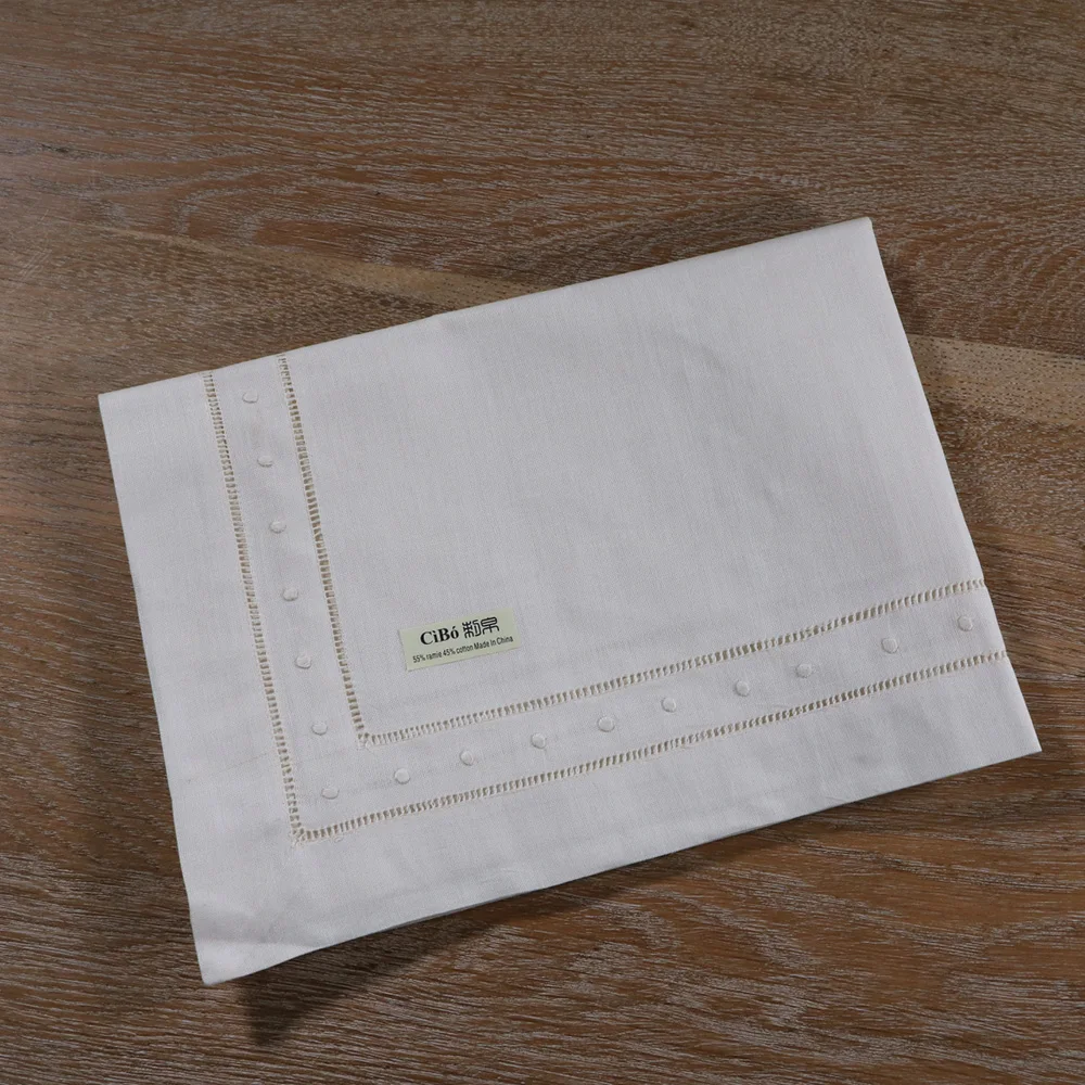 TC001: 1 piece Tablecloth handmade Drawnwork Beige Antependium embroidery table cloth
TC001: 1 piece Tablecloth handmade Drawnwork Beige Antependium embroidery table cloth