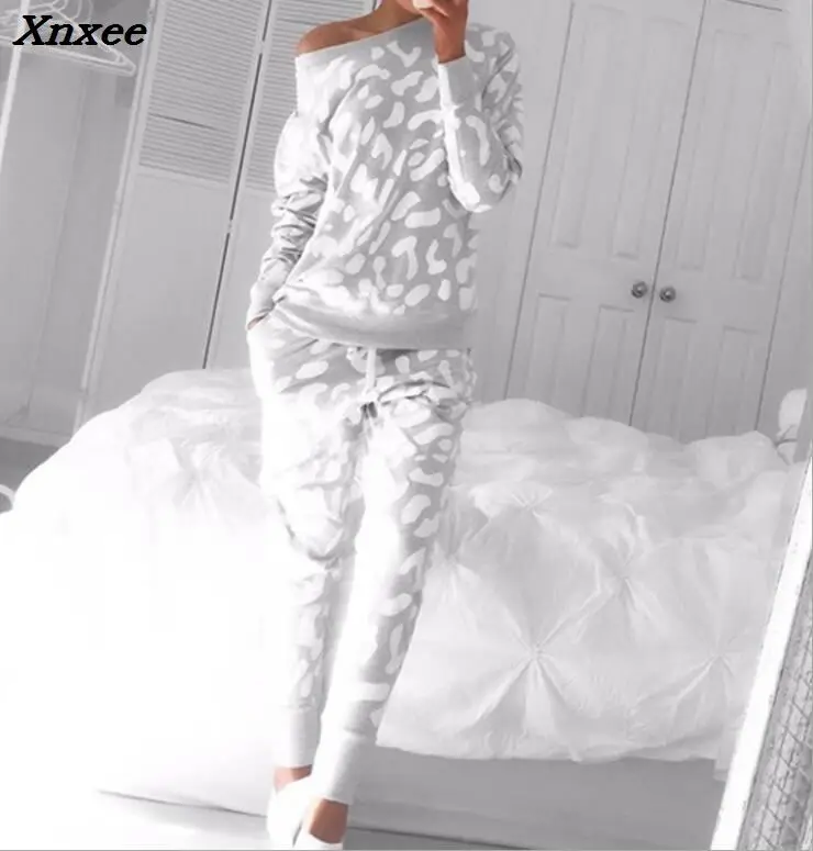 Autumn winter women's set casual tracksuit outfit two pieces set printing tops + pants sweatshirt warm suit Xnxee
Autumn winter women's set casual tracksuit outfit two pieces set printing tops + pants sweatshirt warm suit Xnxee
