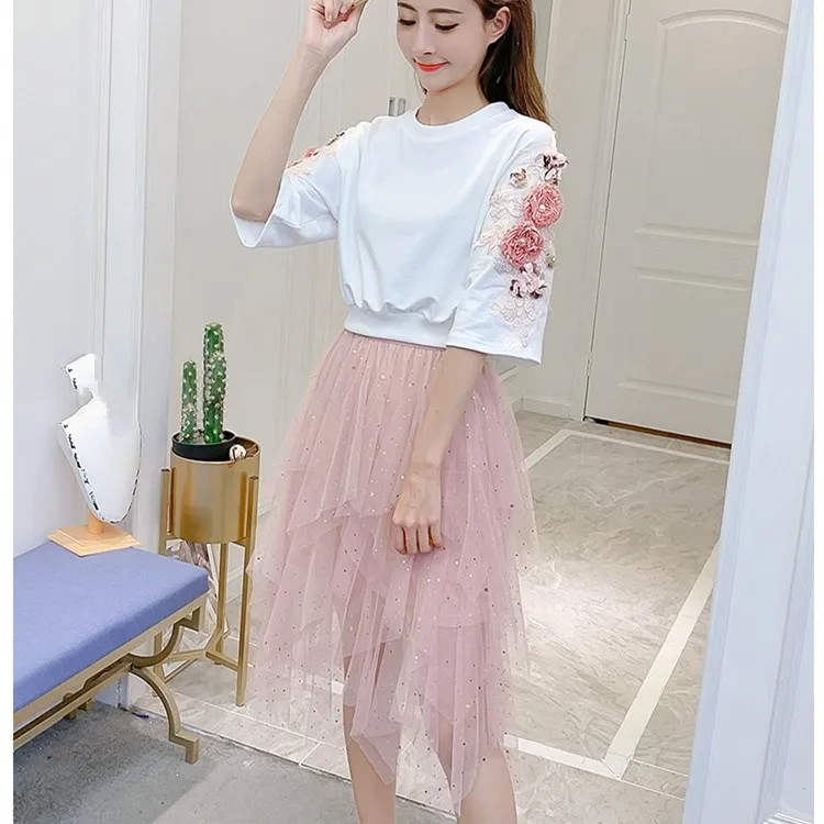 Sexy Embroidery Sequined Mesh Skirt Suits Sweet Crop Top and Midi Irregular Skirt Summer Two Piece Set Women Outfits
Sexy Embroidery Sequined Mesh Skirt Suits Sweet Crop Top and Midi Irregular Skirt Summer Two Piece Set Women Outfits
