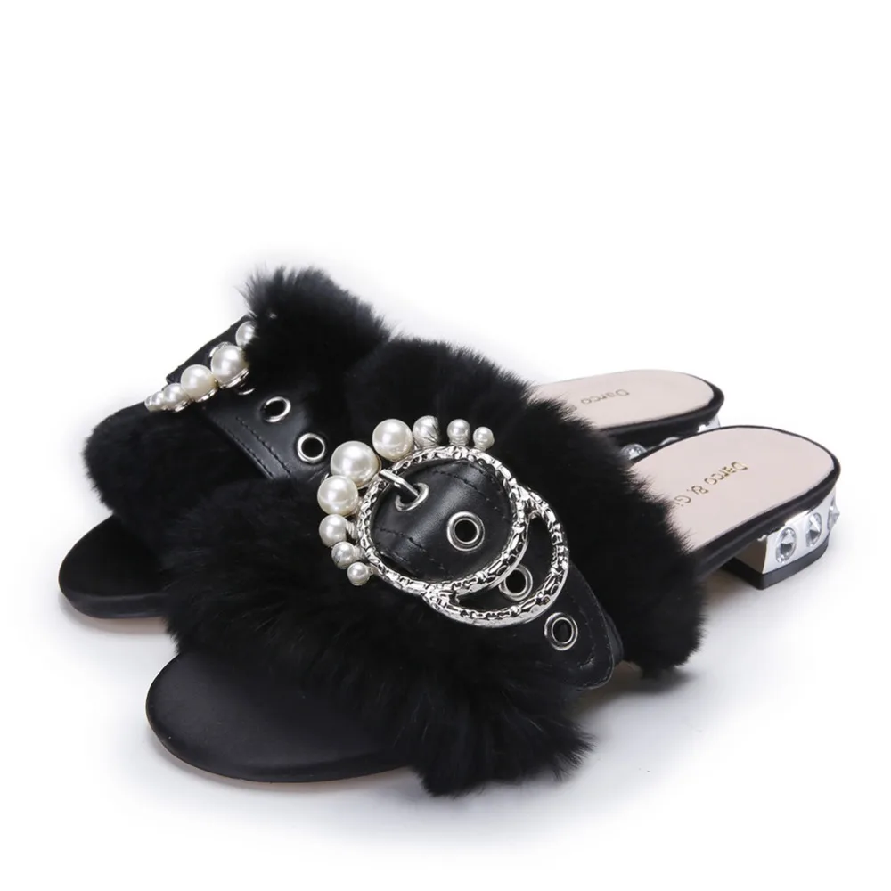 2018 New Real Fur Slippers Women Fox Home Fluffy Sliders Comfort With Feathers Furry Summer /Winter Flats Ladies Crystal Shoes
2018 New Real Fur Slippers Women Fox Home Fluffy Sliders Comfort With Feathers Furry Summer /Winter Flats Ladies Crystal Shoes