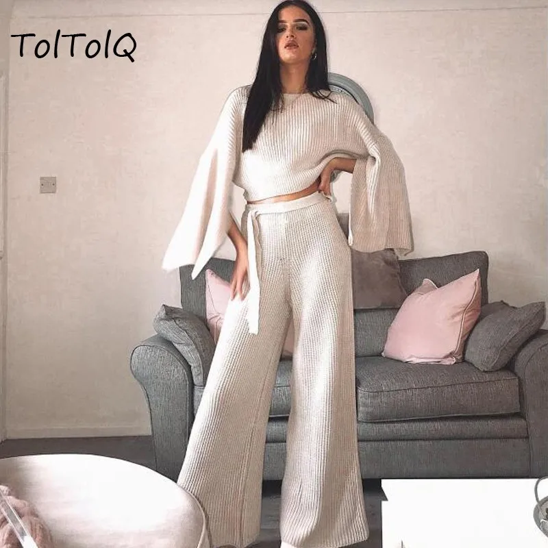 Knitted 2 Piece Set Women Long Sleeve Crop Tops And Long Pants Sexy 2019 Winter Sweater Two Piece Set Outfits
Knitted 2 Piece Set Women Long Sleeve Crop Tops And Long Pants Sexy 2019 Winter Sweater Two Piece Set Outfits