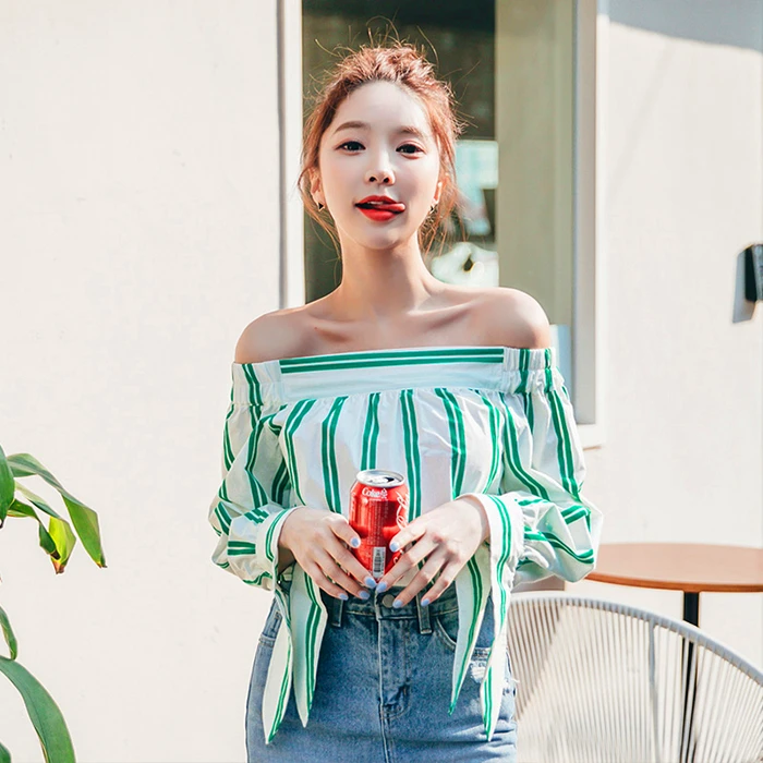 New quantities spring dew shoulder collar a word sexy stripe han edition of foreign trade women long sleeve shirt
New quantities spring dew shoulder collar a word sexy stripe han edition of foreign trade women long sleeve shirt