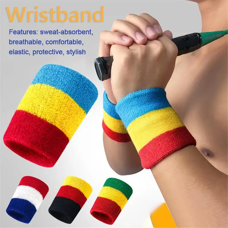 Sports Wristband Basketball Badminton Sweat Wicking Towel Bracer Protective Gear For Tennis Running Fitness For Men And Women
Sports Wristband Basketball Badminton Sweat Wicking Towel Bracer Protective Gear For Tennis Running Fitness For Men And Women