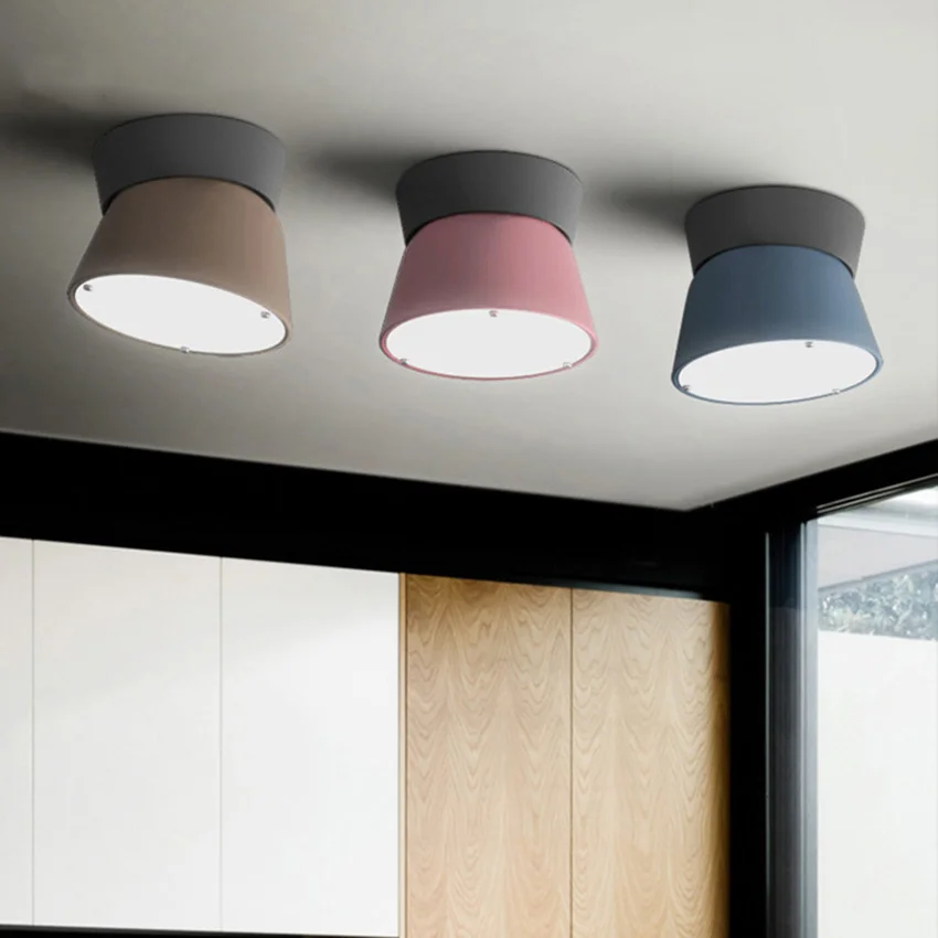 Modern Fashion Design Living Room LED Lamp Simple Restaurant Bar Bedroom Study Color Adjustable Angle LED Ceiling Lamp
Modern Fashion Design Living Room LED Lamp Simple Restaurant Bar Bedroom Study Color Adjustable Angle LED Ceiling Lamp