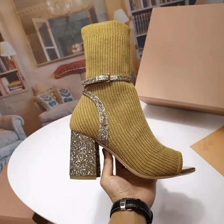 2018 Hot Spring Autumn Shoes Woman Slides Boots Leather High Heels Peep Toes Bling Stretch Fabric Sock Slides Boots Tipe Shoes
2018 Hot Spring Autumn Shoes Woman Slides Boots Leather High Heels Peep Toes Bling Stretch Fabric Sock Slides Boots Tipe Shoes
